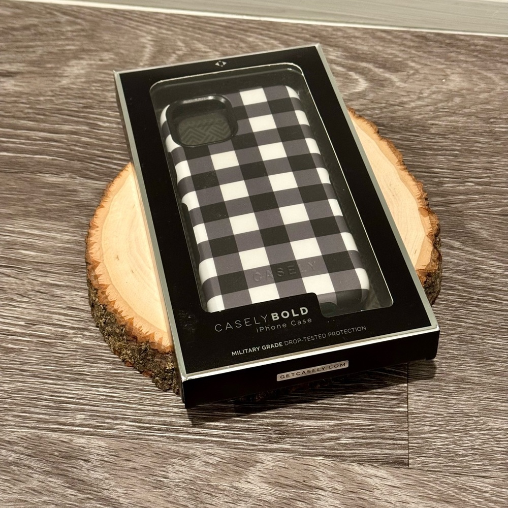 Casely iPhone 11 Pro Phone Case Checkered Gingham Compatible with MagSafe